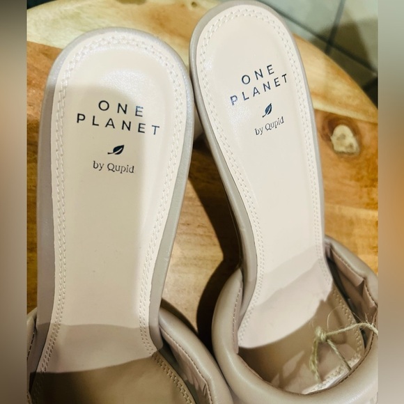 One Planet Recycled Heeled Slide Sandal size 10 NEW soft to walk - Picture 4 of 9